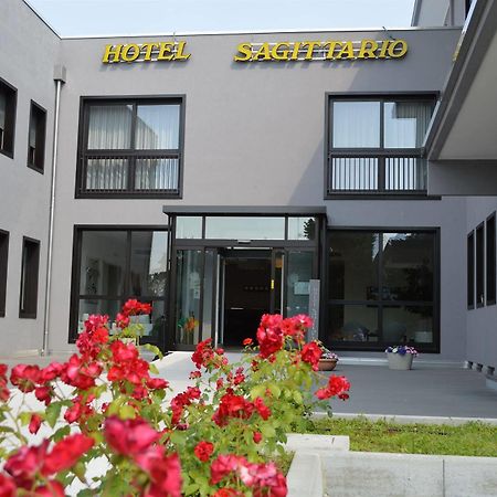 Hotel Sagittario Padova Esterno foto