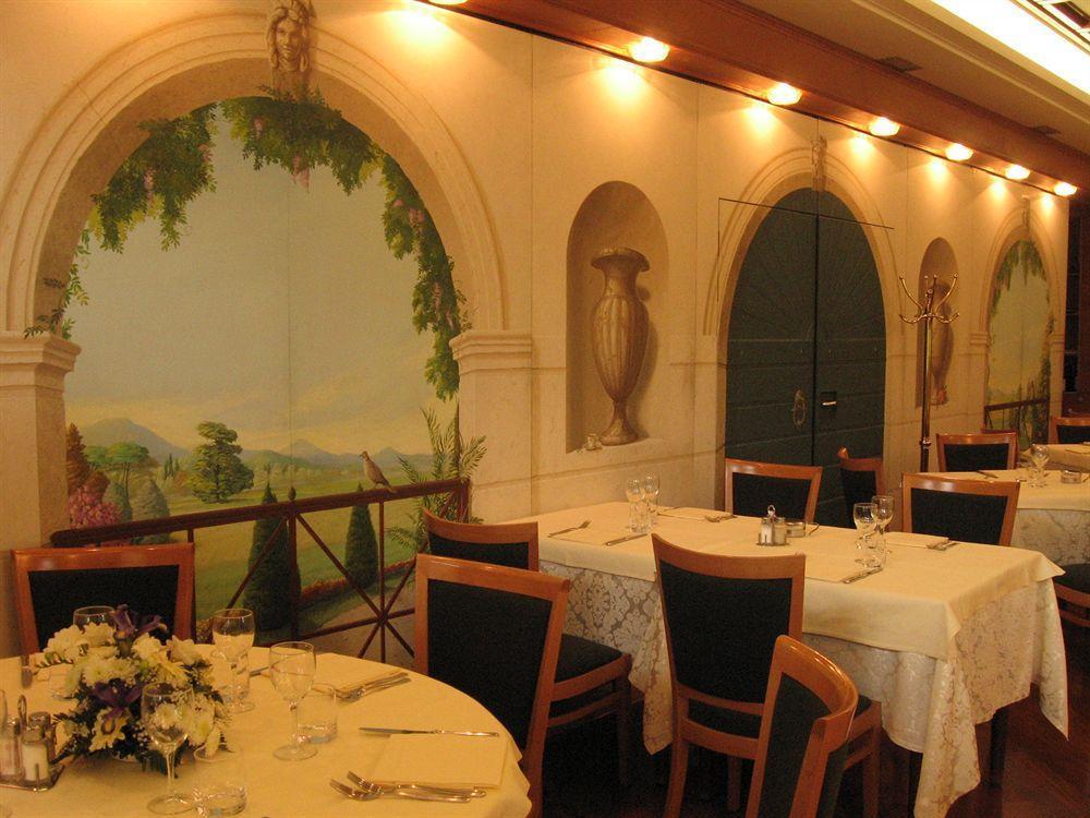 Hotel Sagittario Padova Esterno foto