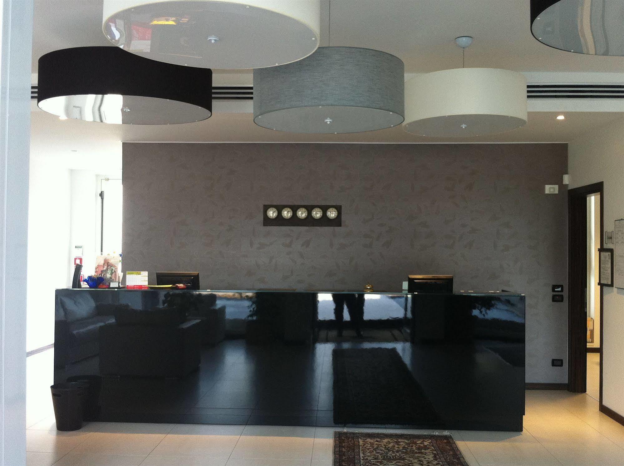 Hotel Sagittario Padova Esterno foto