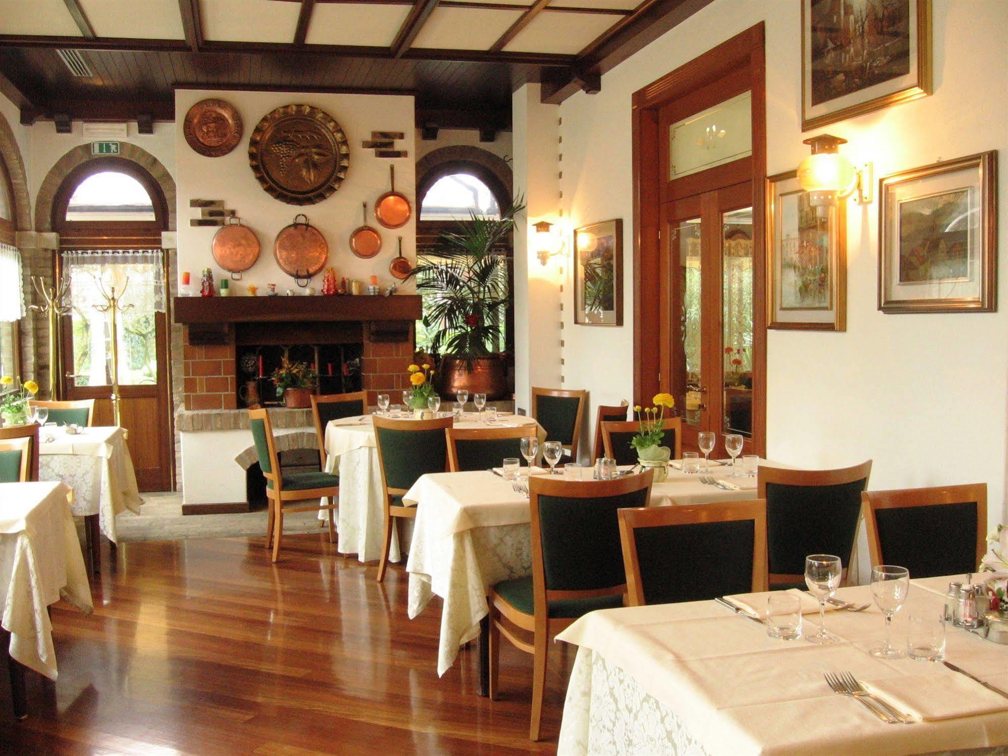 Hotel Sagittario Padova Esterno foto