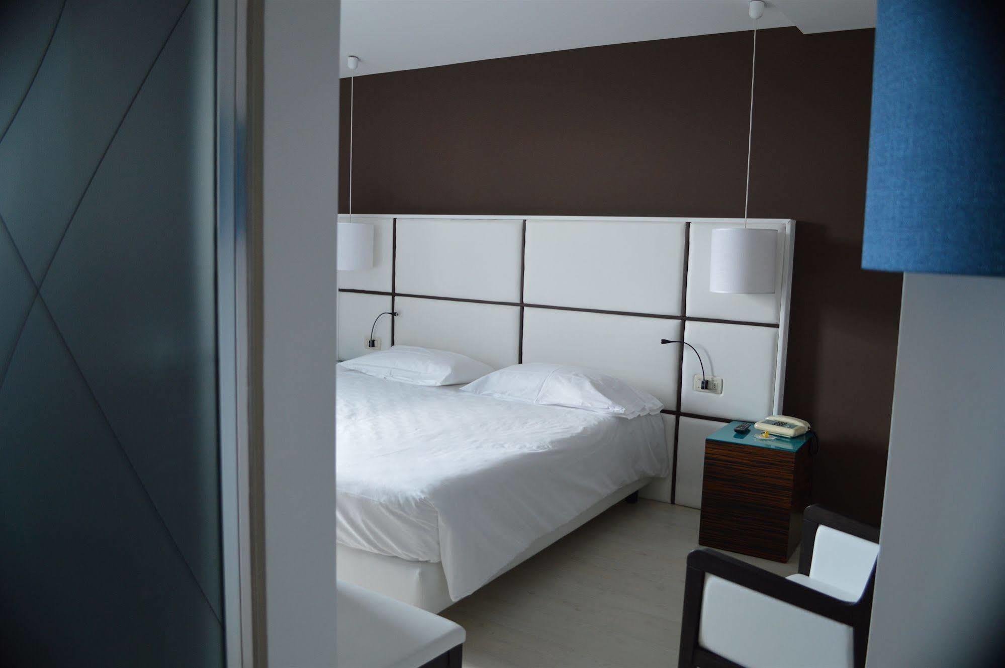 Hotel Sagittario Padova Esterno foto
